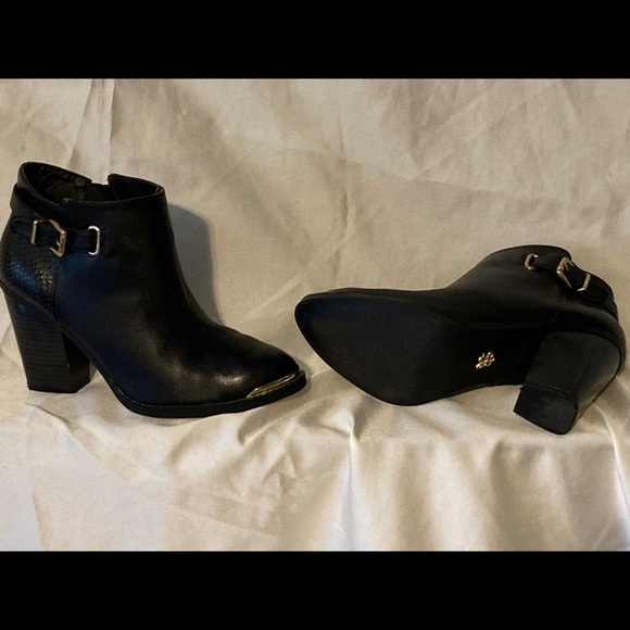 Ankle Boots - Picture 2 of 3